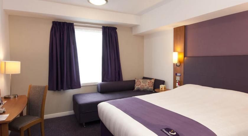 Premier Inn Basingstoke West ห้อง รูปภาพ